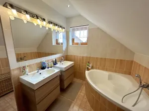 Prodej rodinného domu, Staré Hradiště, Na Hledíku, 170 m2