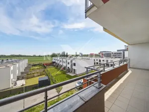Pronájem bytu 3+kk, Praha - Letňany, Miroslava Hajna, 73 m2