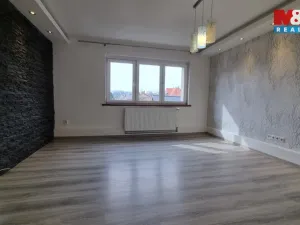 Pronájem bytu 3+1, Český Těšín, Komenského, 65 m2