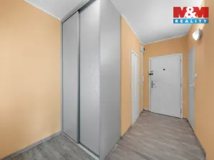 Prodej bytu 2+1, Děčín - Děčín XXVII-Březiny, Kosmonautů, 63 m2
