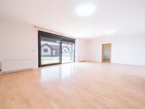Pronájem vily, Horoměřice, 280 m2