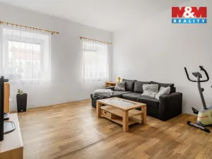 Prodej činžovního domu, Doksy, náměstí Republiky, 235 m2