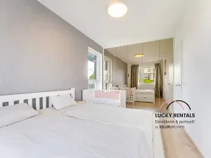 Pronájem bytu 3+kk, Praha - Háje, Jurkovičova, 64 m2