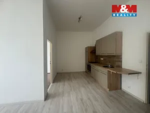 Pronájem bytu 2+kk, Meziboří, nám. 8. května, 55 m2