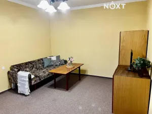 Pronájem bytu 2+1, České Budějovice, Nádražní, 50 m2