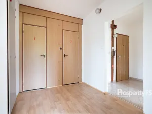 Prodej bytu 3+1, Ústí nad Labem - Krásné Březno, Neštěmická, 74 m2