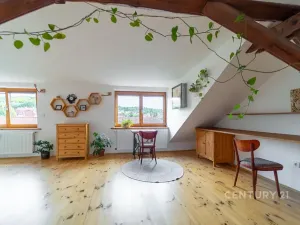 Pronájem bytu 3+1, Praha - Hloubětín, Poděbradská, 108 m2