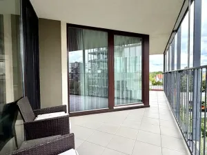 Pronájem bytu 1+kk, Praha, Malešická, 44 m2