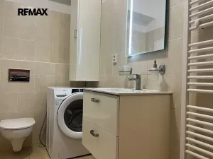 Prodej bytu 1+kk, Kladno, Generála Selnera, 34 m2