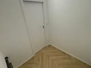 Pronájem bytu 2+kk, Praha - Vršovice, Moskevská, 48 m2