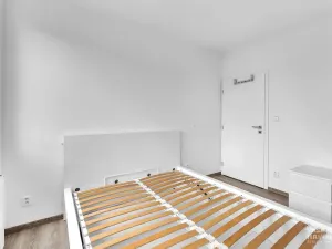 Pronájem bytu 2+kk, Hradec Králové, Ve Stromovce, 66 m2