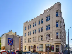 Pronájem bytu 2+kk, Praha - Košíře, Brožíkova, 65 m2