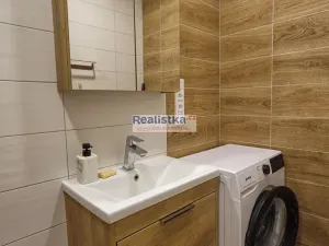 Pronájem bytu 2+1, Plzeň, Blatenská, 51 m2