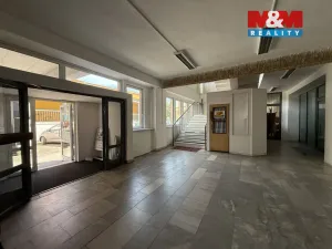 Pronájem obchodního prostoru, Karviná - Mizerov, Centrum, 166 m2