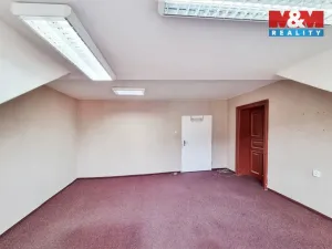 Pronájem kanceláře, Karlovy Vary - Rybáře, Sokolovská, 22 m2