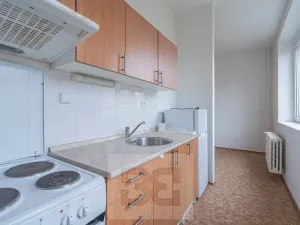 Prodej bytu 1+kk, Praha - Vysočany, Podnádražní, 30 m2