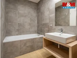 Prodej bytu 5+kk, České Budějovice - České Budějovice 2, Netolická, 84 m2