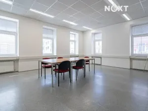 Prodej kanceláře, České Budějovice, Jírovcova, 784 m2