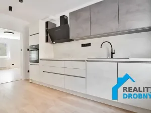 Prodej bytu 2+1, Děčín, Podmokelská, 53 m2