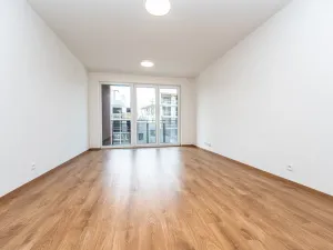 Pronájem bytu 1+kk, Praha - Háje, Výstavní, 33 m2