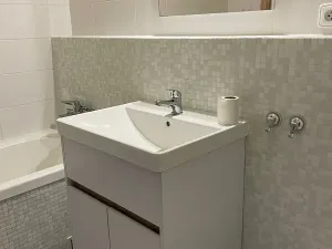 Pronájem bytu 2+kk, Praha - Michle, V dolině, 50 m2