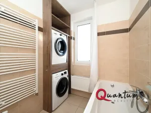 Pronájem bytu 3+kk, Praha - Černý Most, Cukrova, 83 m2
