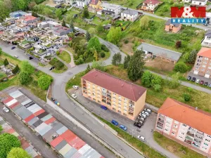 Prodej bytu 2+1, Tachov, Jabloňová, 61 m2