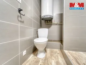 Prodej bytu 4+1, Lesná, 64 m2