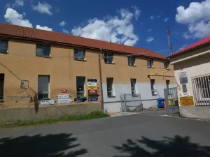 Pronájem kanceláře, Chrášťany, Jana Nepomuckého, 14 m2