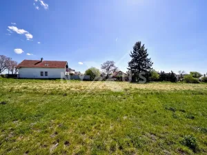 Prodej pozemku pro bydlení, Chleby, Průběžná, 2030 m2