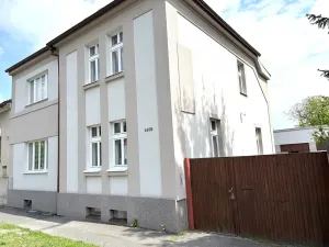 Pronájem bytu 2+1, Nymburk, Kolínská, 55 m2