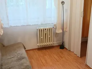 Pronájem bytu 2+kk, Praha - Krč, Hurbanova, 32 m2