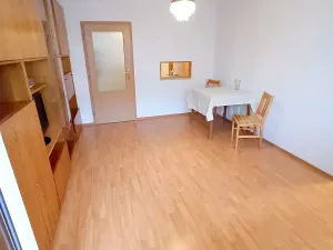 Pronájem bytu 2+kk, Praha - Krč, Hurbanova, 32 m2