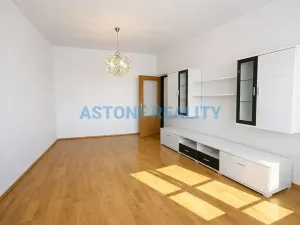 Pronájem bytu 2+1, Praha - Krč, Antala Staška, 56 m2