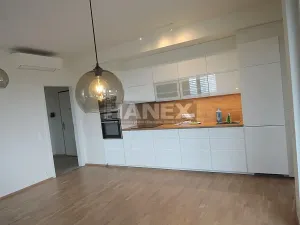 Pronájem bytu 3+kk, Praha - Hlubočepy, Schránilova, 71 m2
