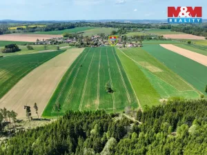 Prodej pozemku pro bydlení, Bácovice, 1600 m2