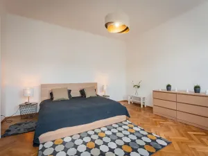 Pronájem bytu 2+kk, Praha - Nové Město, Lípová, 57 m2