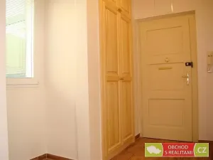 Pronájem bytu 2+kk, Praha, Zikova, 49 m2