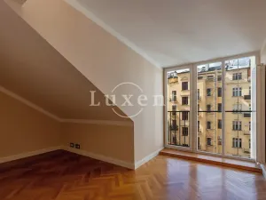 Pronájem kanceláře, Praha - Josefov, Pařížská, 210 m2