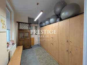 Prodej obchodního prostoru, Praha - Žižkov, Chlumova, 99 m2