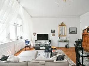 Prodej atypického bytu, Praha - Josefov, Valentinská, 108 m2