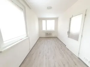 Pronájem bytu 3+1, Praha - Motol, Hennerova, 76 m2