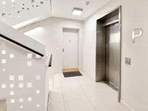 Pronájem atypického bytu, Praha - Smíchov, Gabrielská, 172 m2