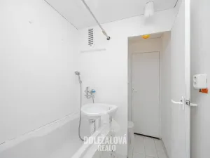 Pronájem bytu 2+1, Jihlava, Březinova, 54 m2