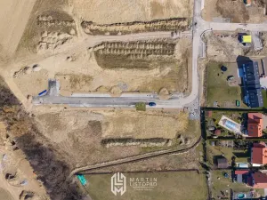 Prodej pozemku pro bydlení, Komárov, 743 m2