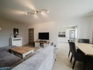 Prodej bytu 4+1, Třebíč, Novodvorská, 92 m2