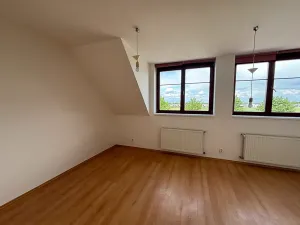 Prodej bytu 3+kk, Jesenice, K Šátalce, 78 m2