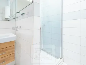 Pronájem bytu 2+1, Praha - Hradčany, Na valech, 79 m2