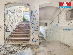 Prodej komerčního pozemku, Zvoleněves, 18484 m2