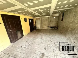 Prodej rodinného domu, Chorušice - Zahájí, 170 m2
